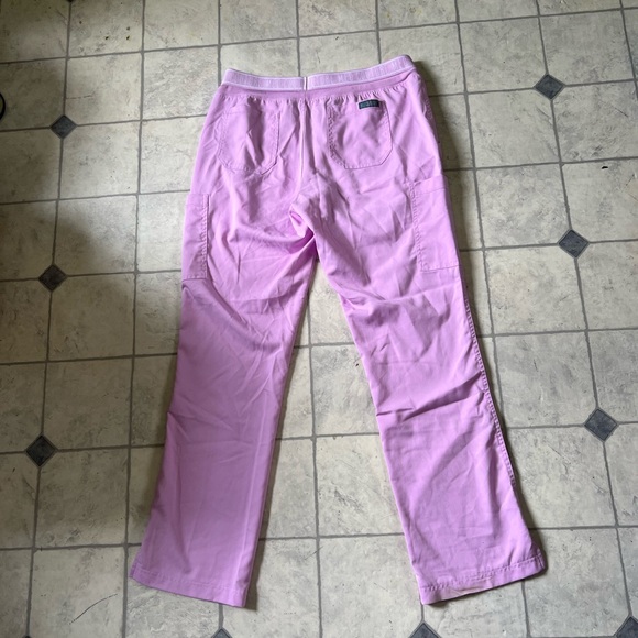 MedCouture Scrub Set - Picture 3 of 3